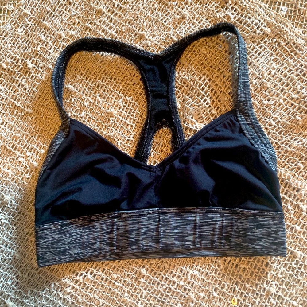 TYR Racerback Sports Bra / Swim Top